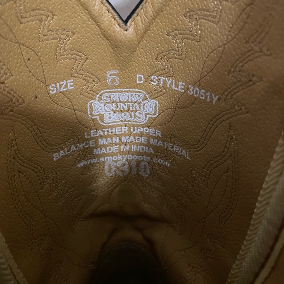 ✨ like new ✨ Smokey Mountain Boots • Women’s Size 6 - Picture 2 of 5